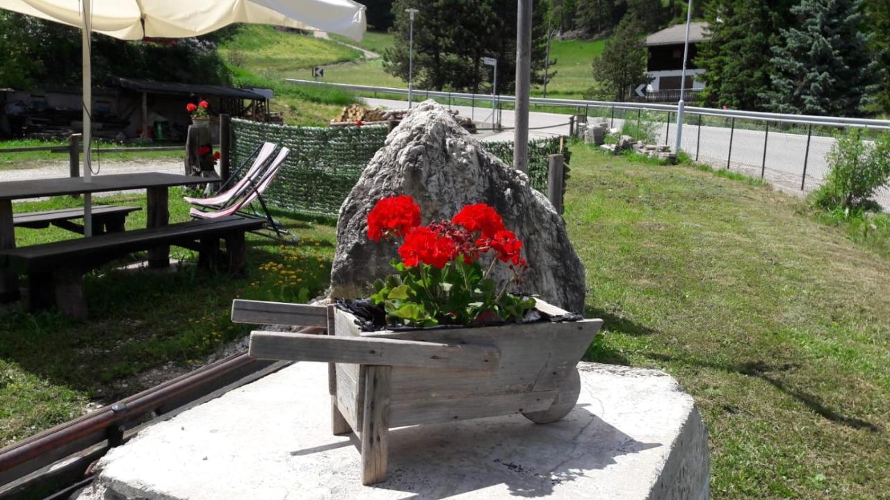 Ciasa Ciampedie Vigo di Fassa Luaran gambar